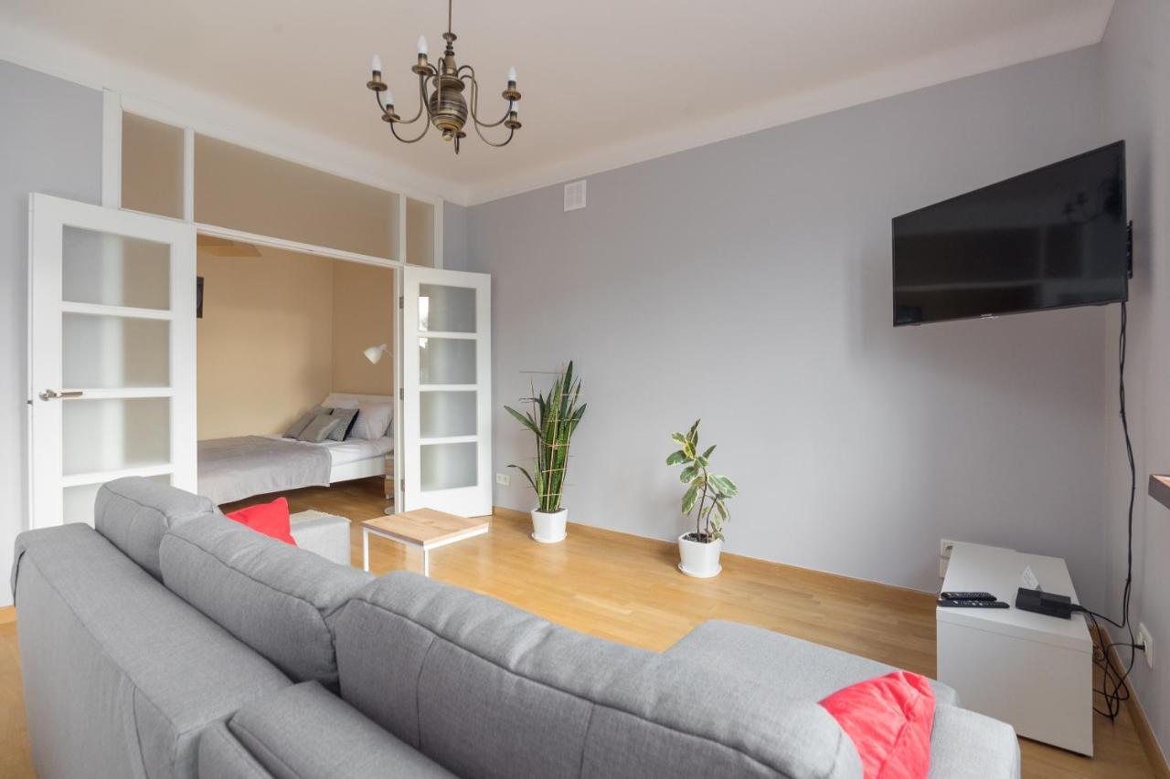 Metro Raclawicka Red Apartment Warschau Exterior foto